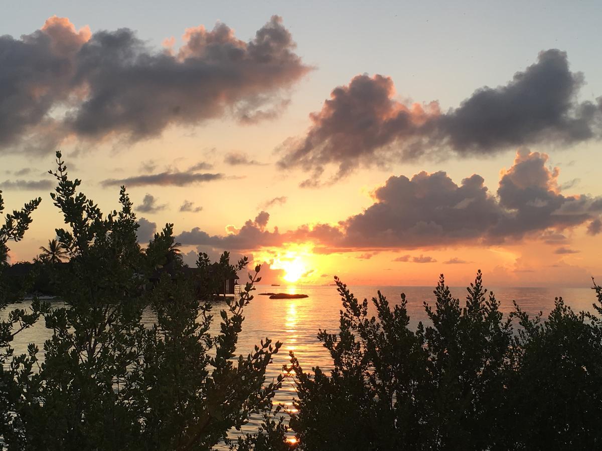Sunset Holidays Huraa Buitenkant foto